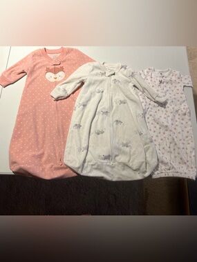 0-3 / 3-6mos Bundle of 3 Long Sleeve Sleep Sacks and Gown